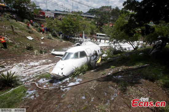 Six injured in plane crash in Honduras