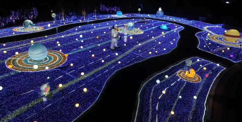 夜游盛宴！亚心花海星空光影艺术节盛大开幕