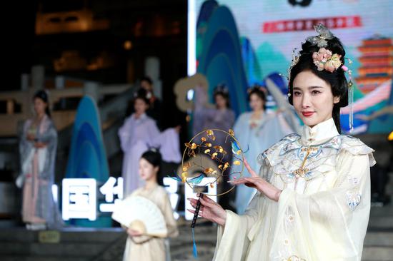 Huafu Day celebrated in Shandong
